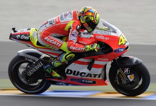 2011_late_Ducati-Corse-RM-Auction-Valentino-Rossi-GP11-VR2-04_small2853e.jpg