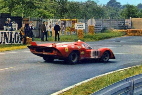 179811032ferrari512S11LM70N4e316.jpg