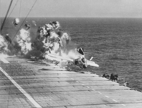 F7U-3_CVA-19_ramp_strike_1955cbf79.jpg