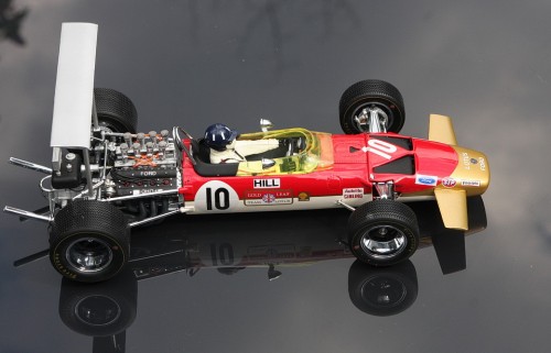 Small_Lotus49B_Hill_47666a326.jpg
