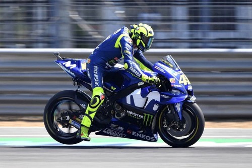 2018_Rossi_small_yamahaM1_2018a8cad.jpg