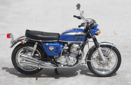 small_Civ_Honda_750_34006772d.jpg