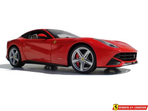 2012F12Berlinetta124087c3.jpg