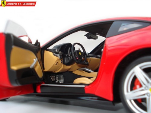 2012F12Berlinetta136e11ea.jpg