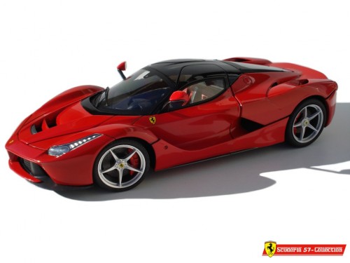 2013LaFerrari15copie5ebf8.jpg