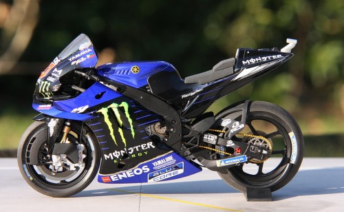 2021_small_yamaha_589186870.jpg